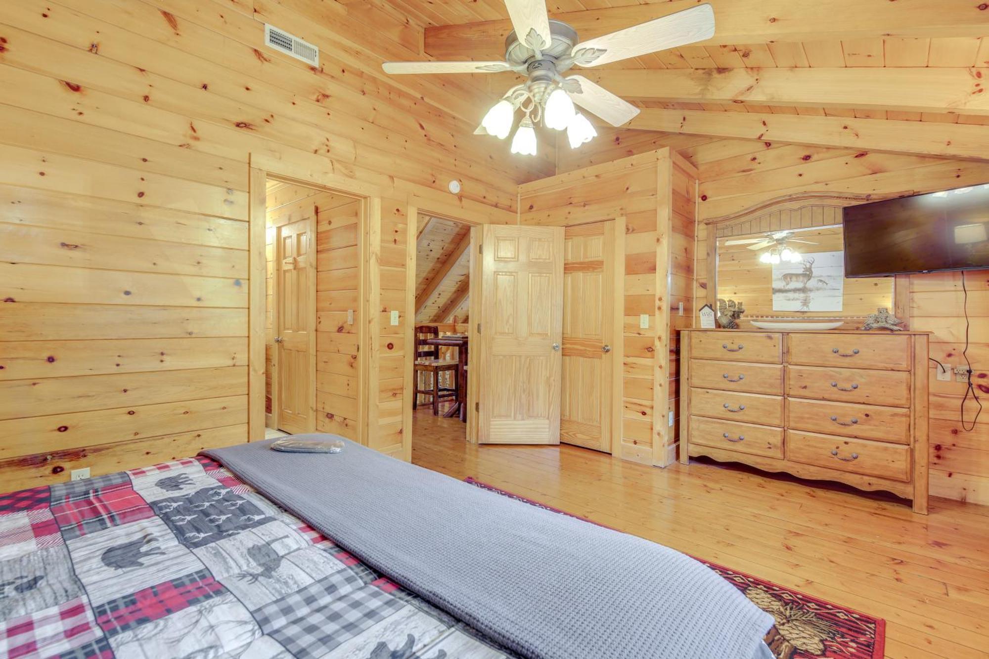 Sevierville Cabin With Deck Minutes To Pigeon Forge Eksteriør billede