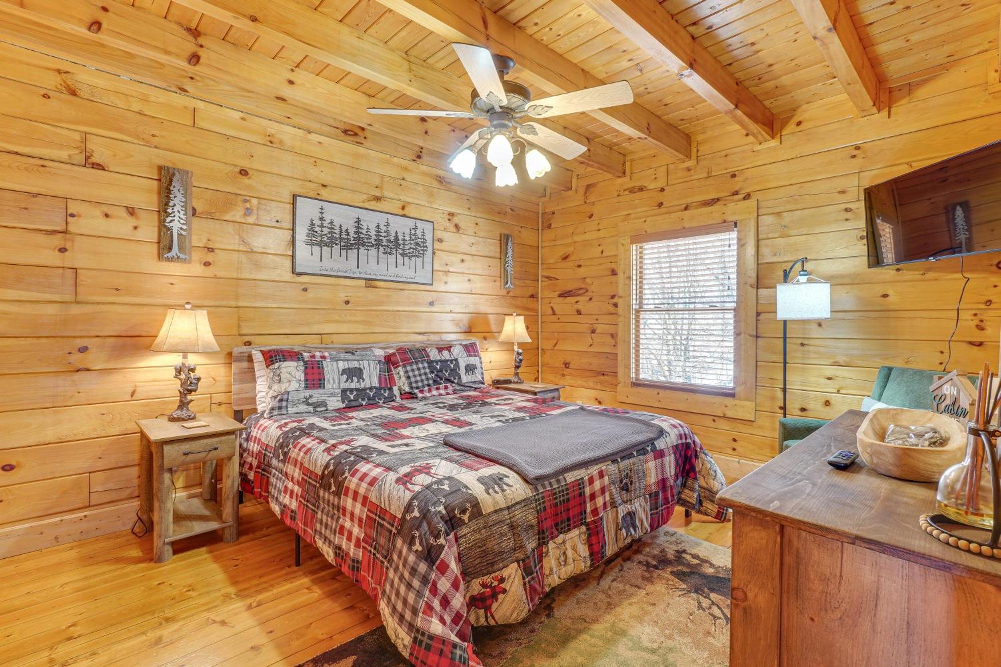 Sevierville Cabin With Deck Minutes To Pigeon Forge Eksteriør billede